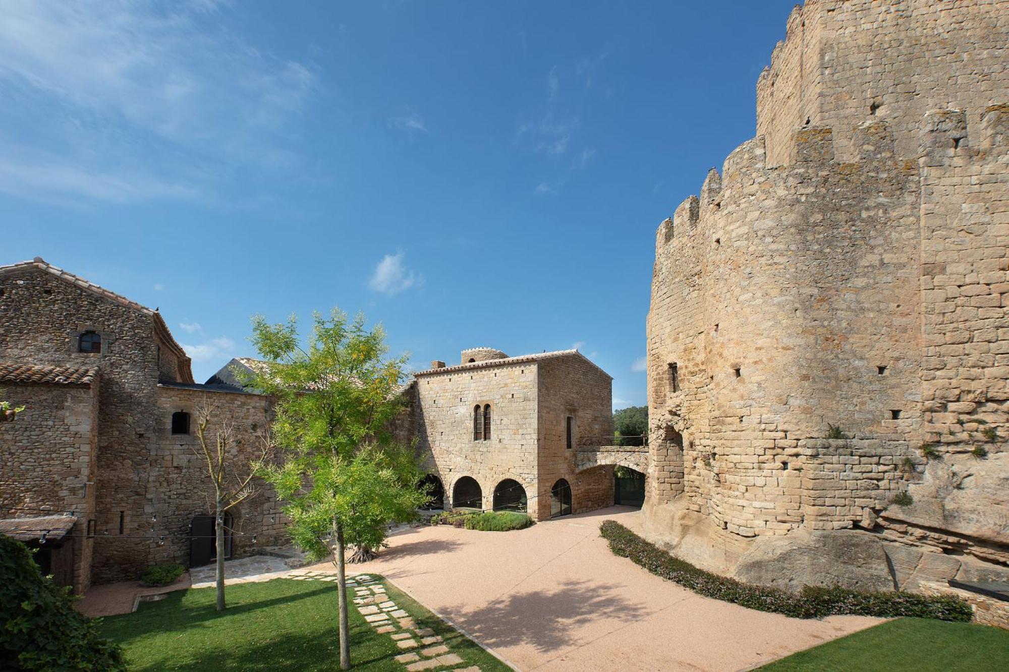 Deco - Casa Castell De Peratallada Exteriör bild
